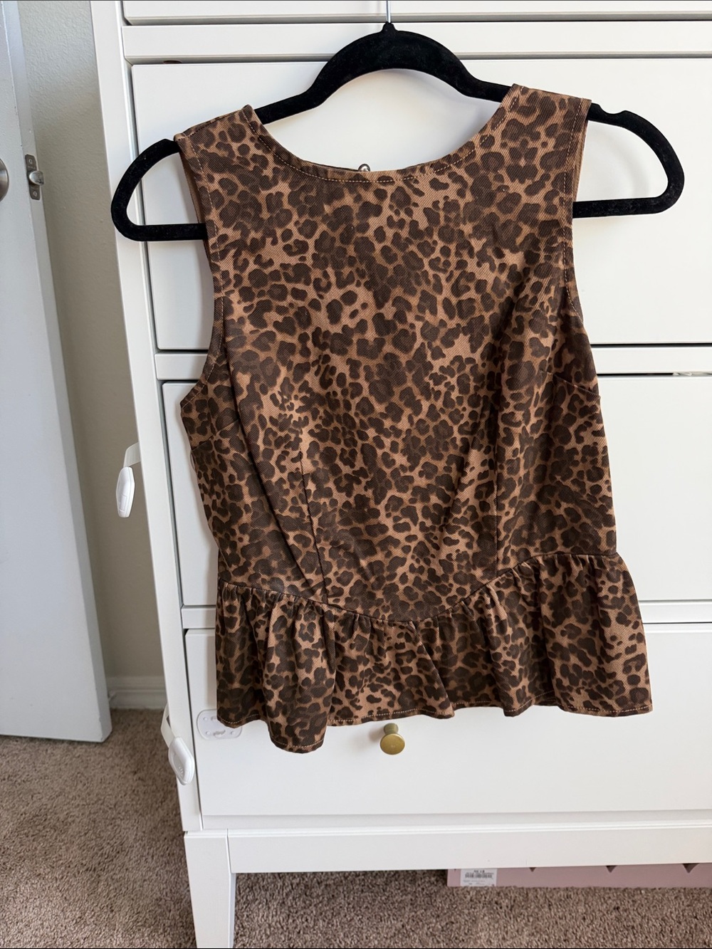 Sleeveless Leopard Print Peplum Top - Brown